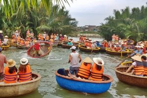 Basket boat tour in Hoi An coconut forest
