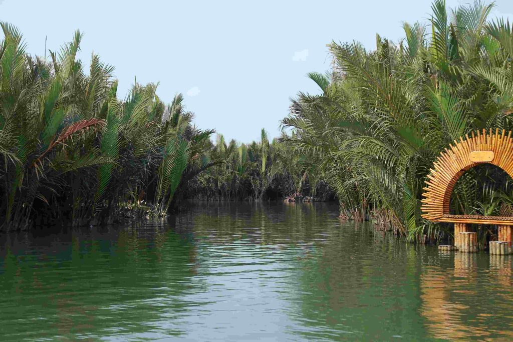 Thu Bon River