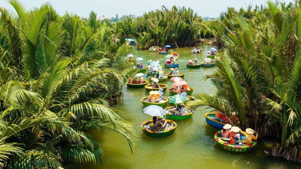 How to Choose the Best Coconut Boat Tour in Hoi An 2 Cam Thanh Basket Boat Experience