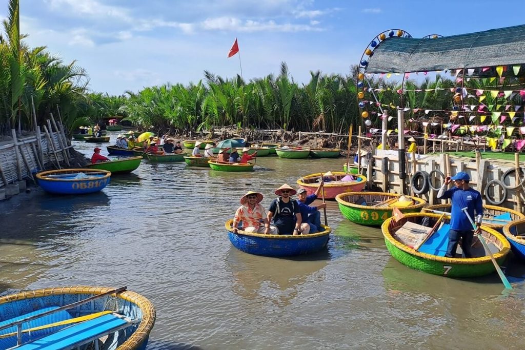 Immersing Yourself in the Cam Thanh Coconut Forest Activities
