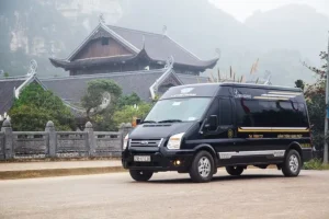 Luxury van to Hoi An